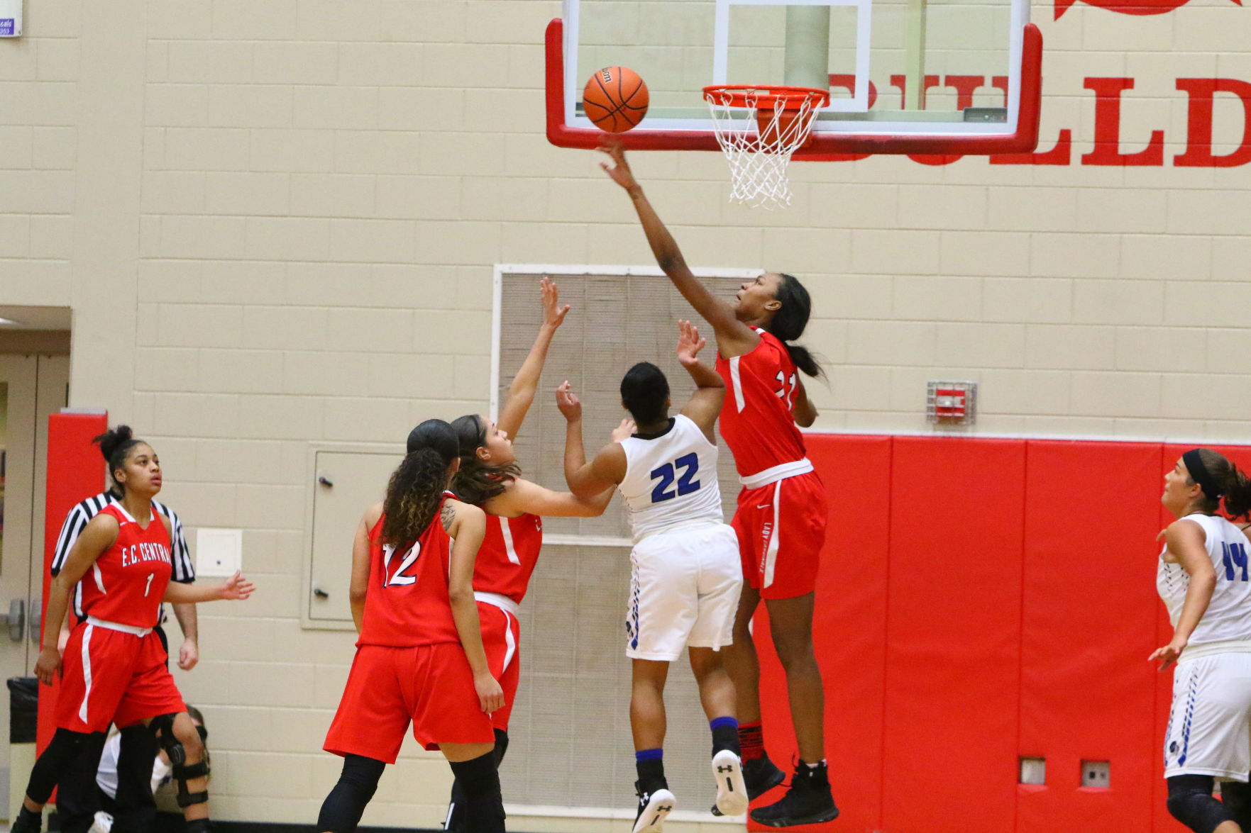 Girls Basketball Sectional Finals - E.C. Central vs. Lake Central